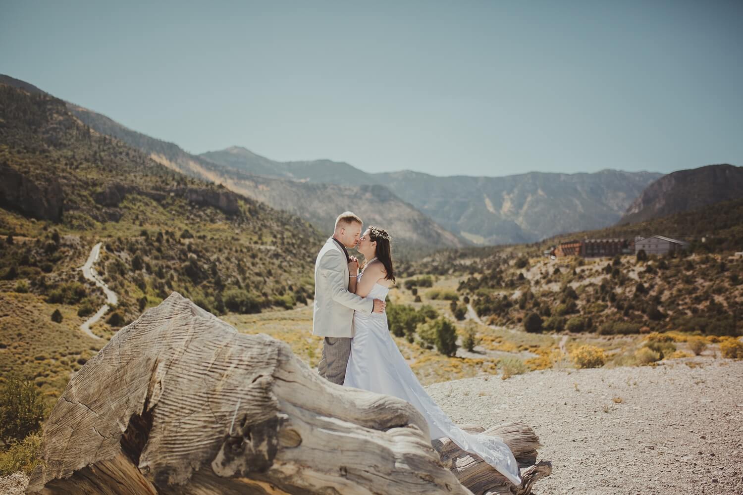 Caitlin and Danny || Las Vegas Wedding Photography